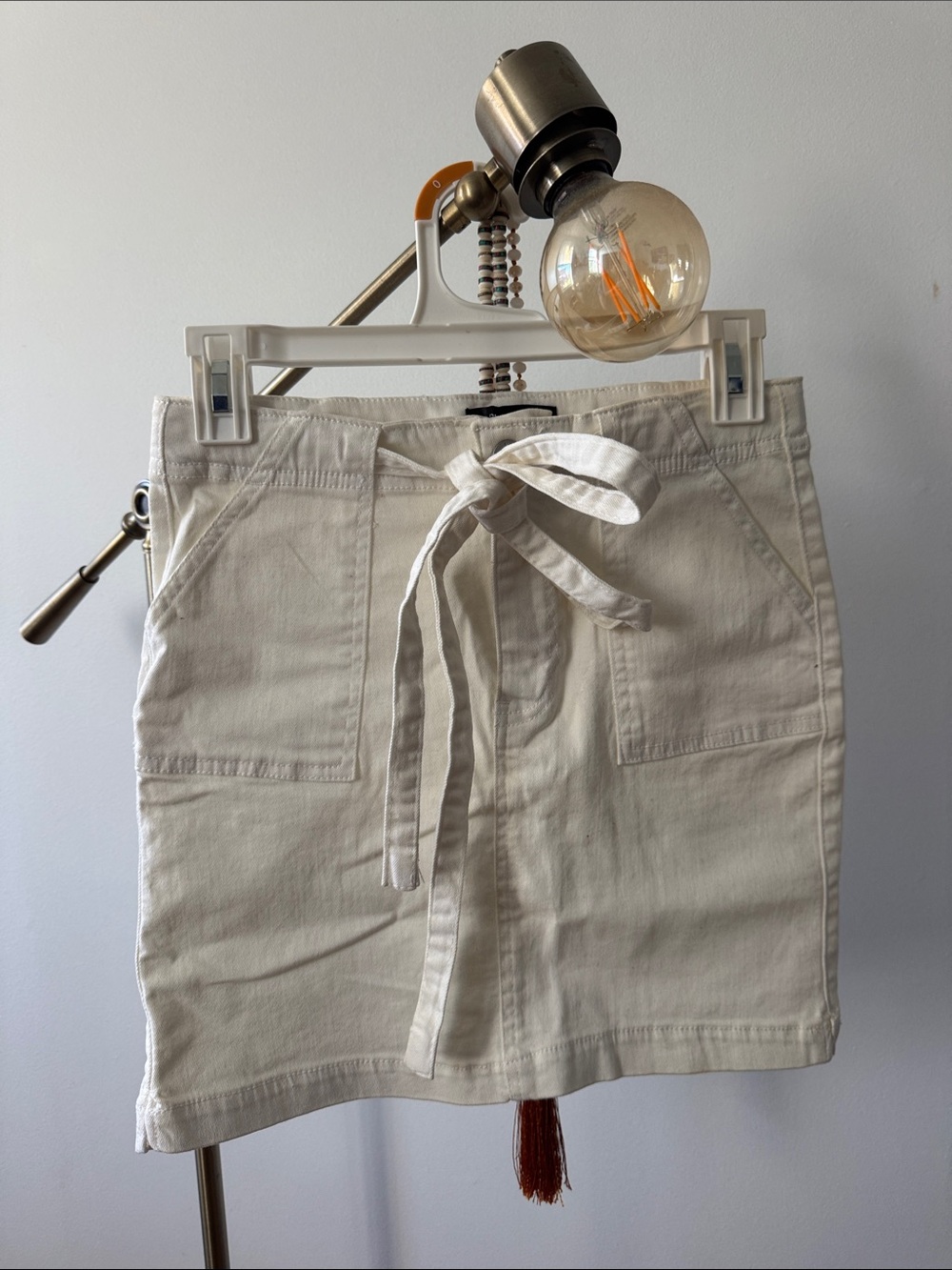 Casual Tie-Waist Mini Skirt in Off-White